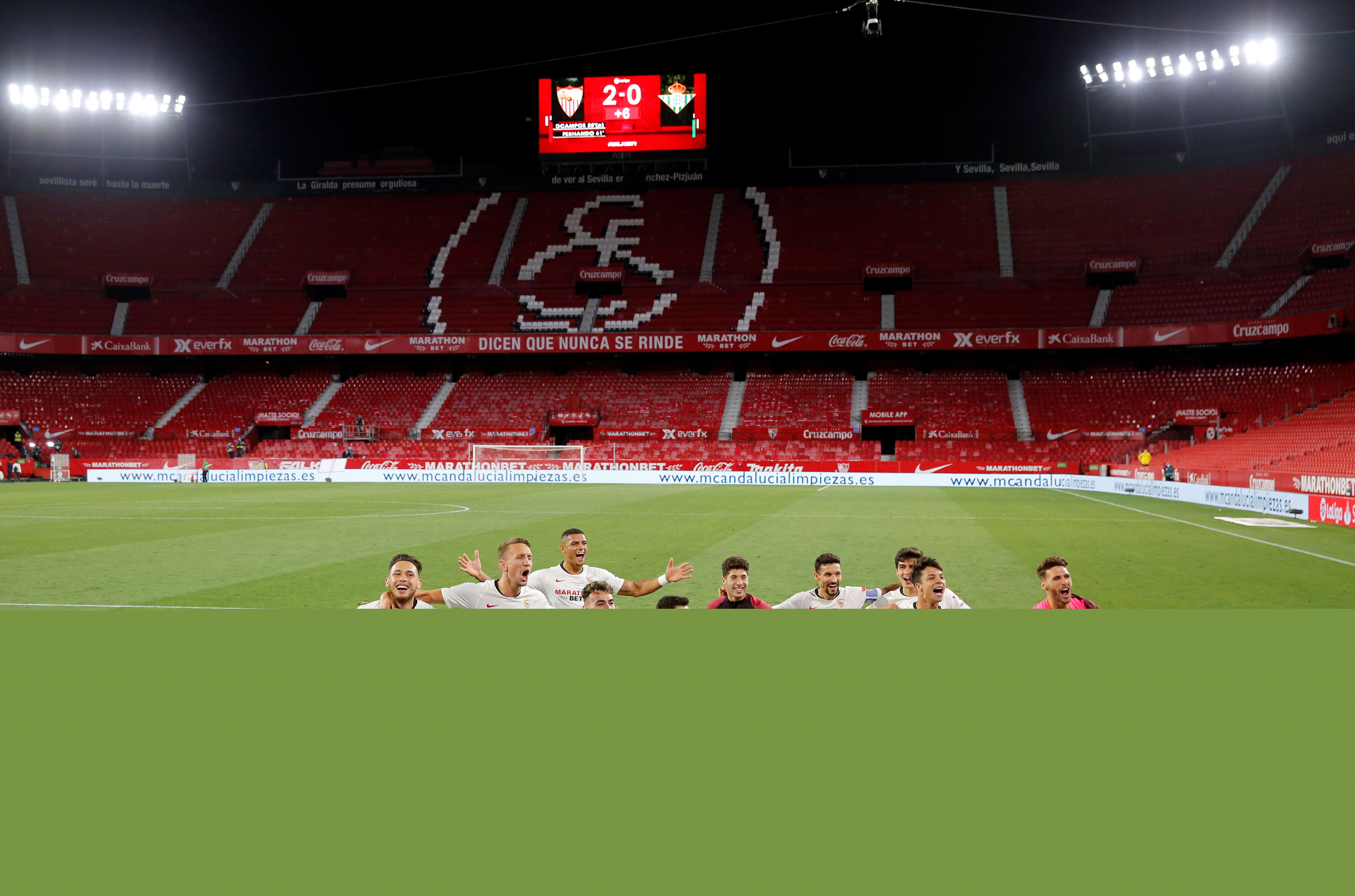 的密度与反 的密度与反